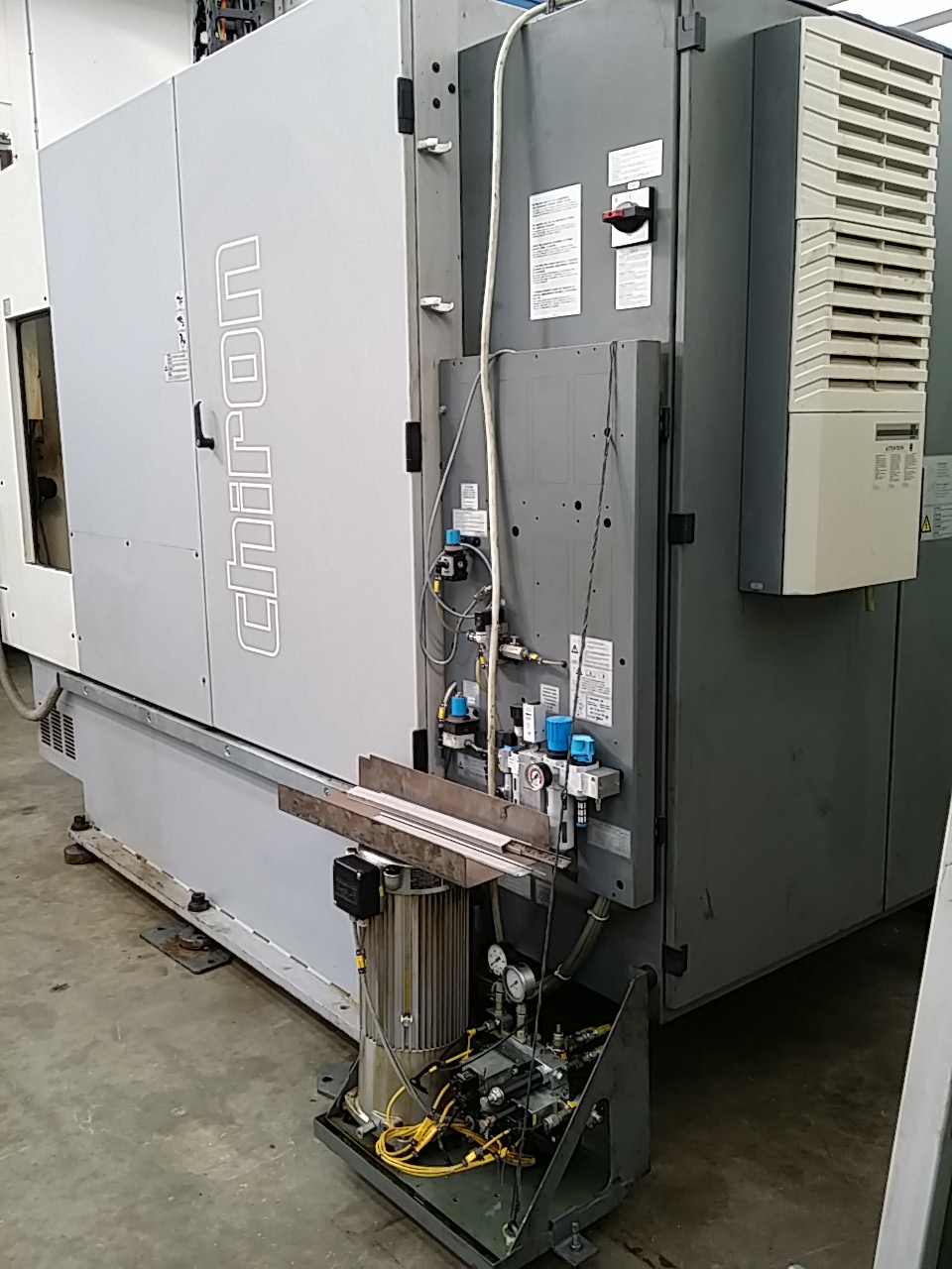 Gebraucht 4-Achsen Chiron FZ15KS 4 axis ms