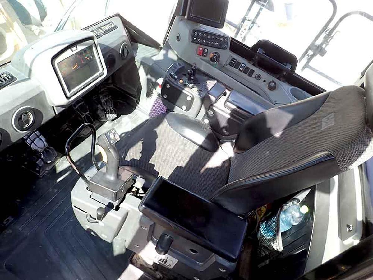 Used 2019 CATERPILLAR 988K