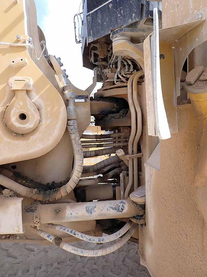 Used 2021 CATERPILLAR 988K