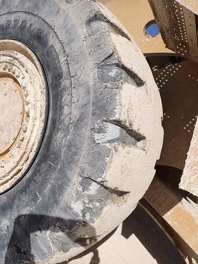 Used 2021 CATERPILLAR 988K