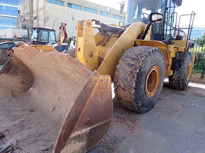 Used 2015 CATERPILLAR 950M