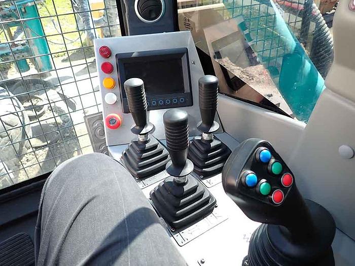 Used 2021 SUNWARD SWDH102S