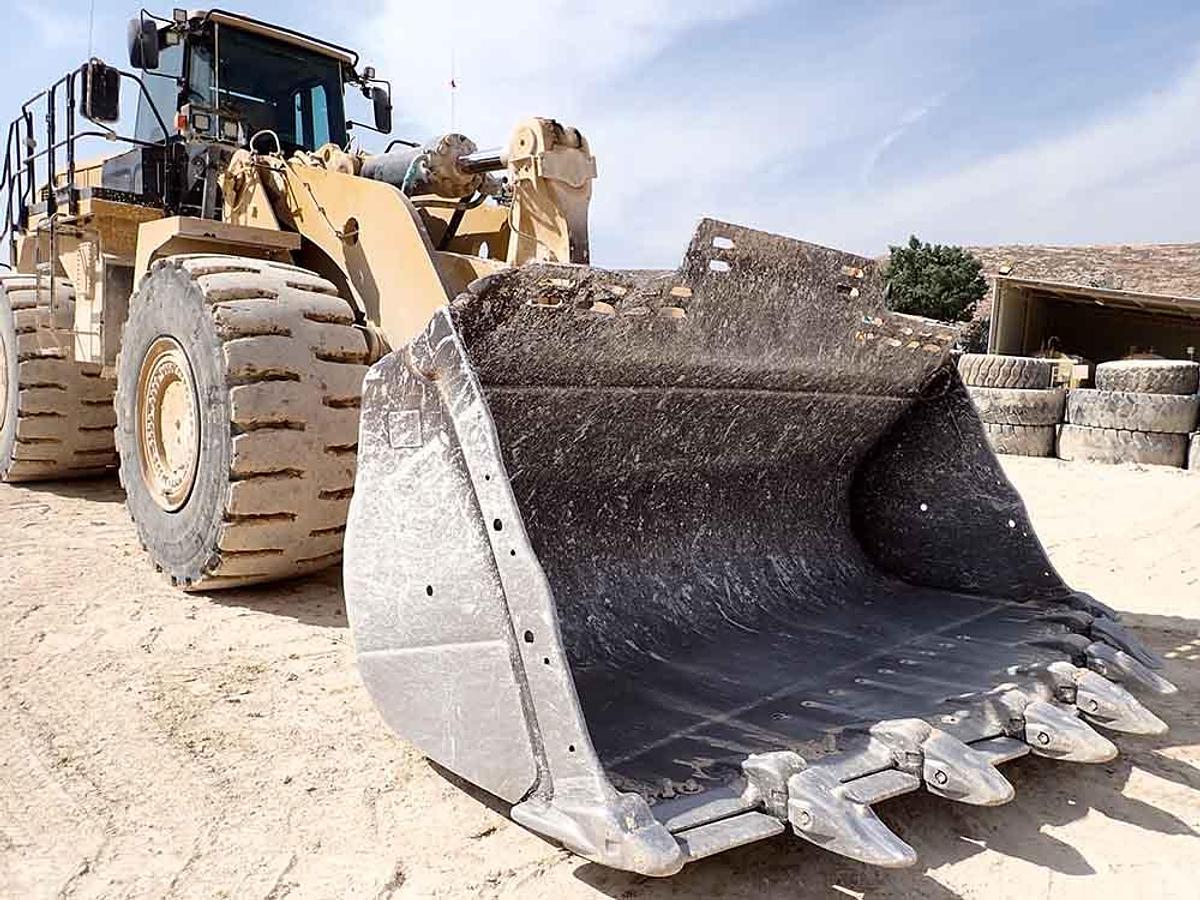 Used 2021 CATERPILLAR 988K