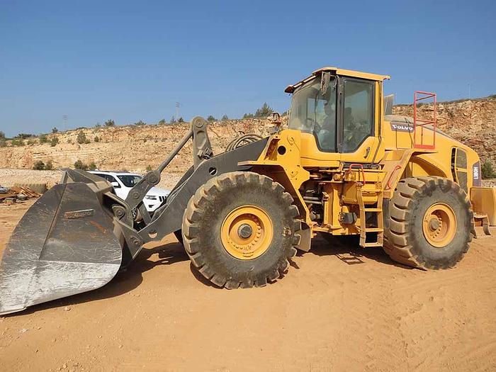 Used 2019 VOLVO L180H