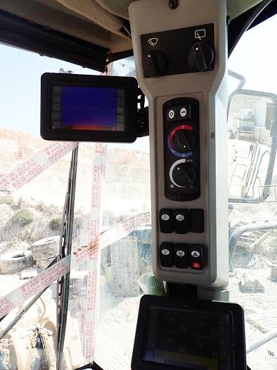 Used 06/2021 CATERPILLAR 988K