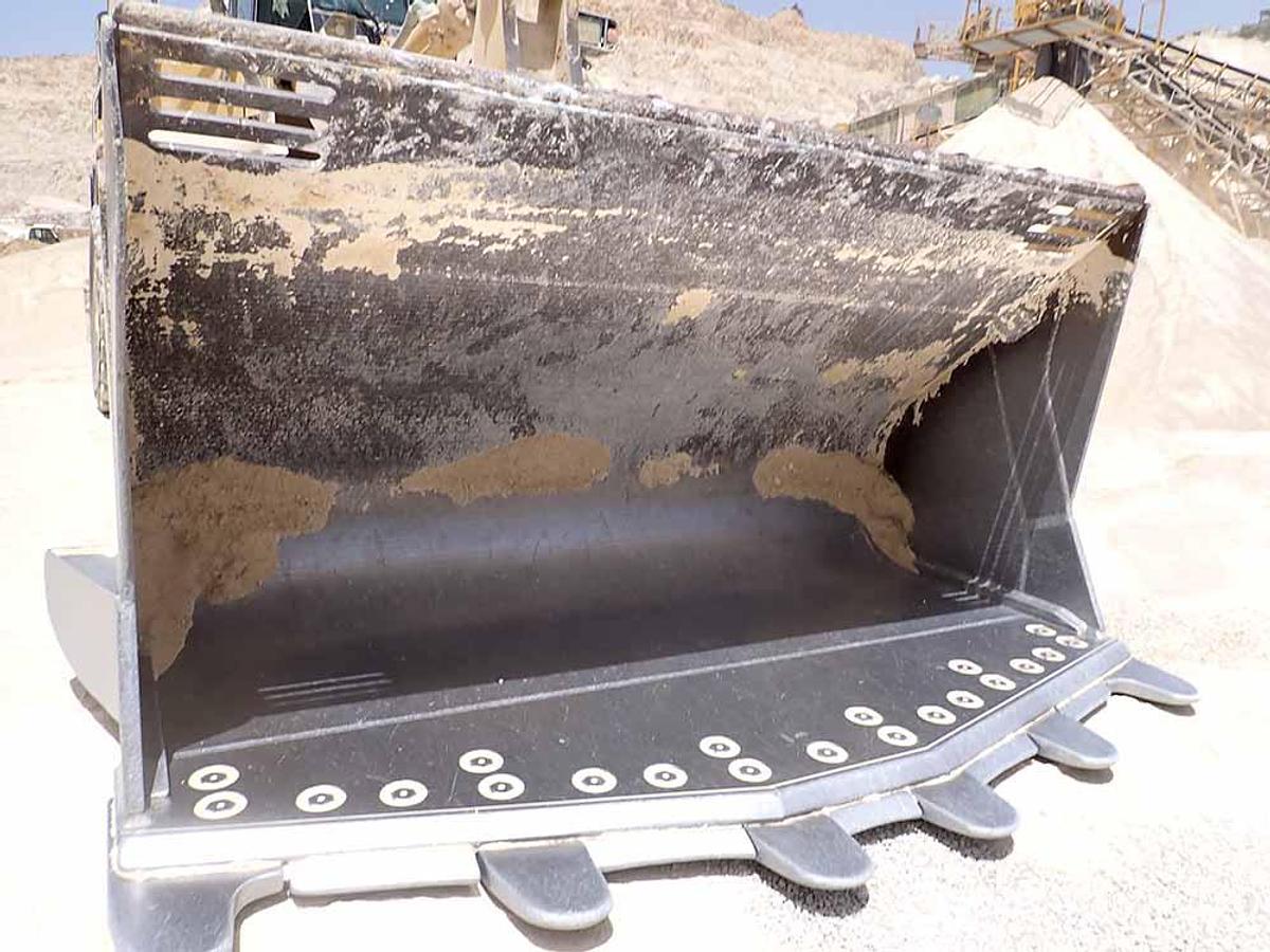 Used 2022 KOMATSU WA600-8EO