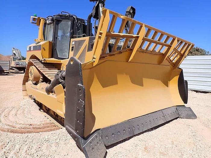Used 2007 CATERPILLAR D8T