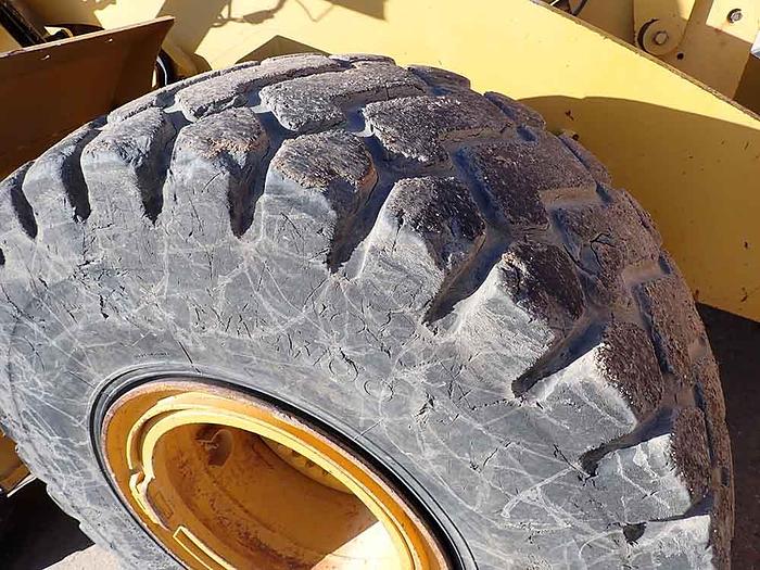 Used 2015 CATERPILLAR 950M