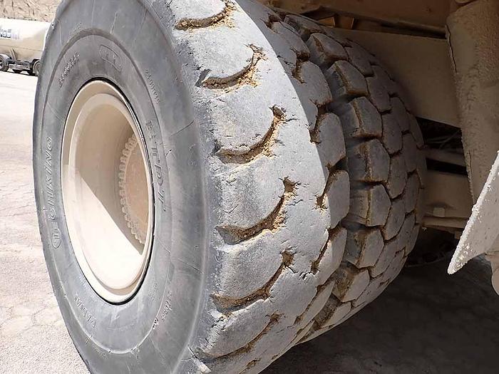 Used 2012 CATERPILLAR 775G