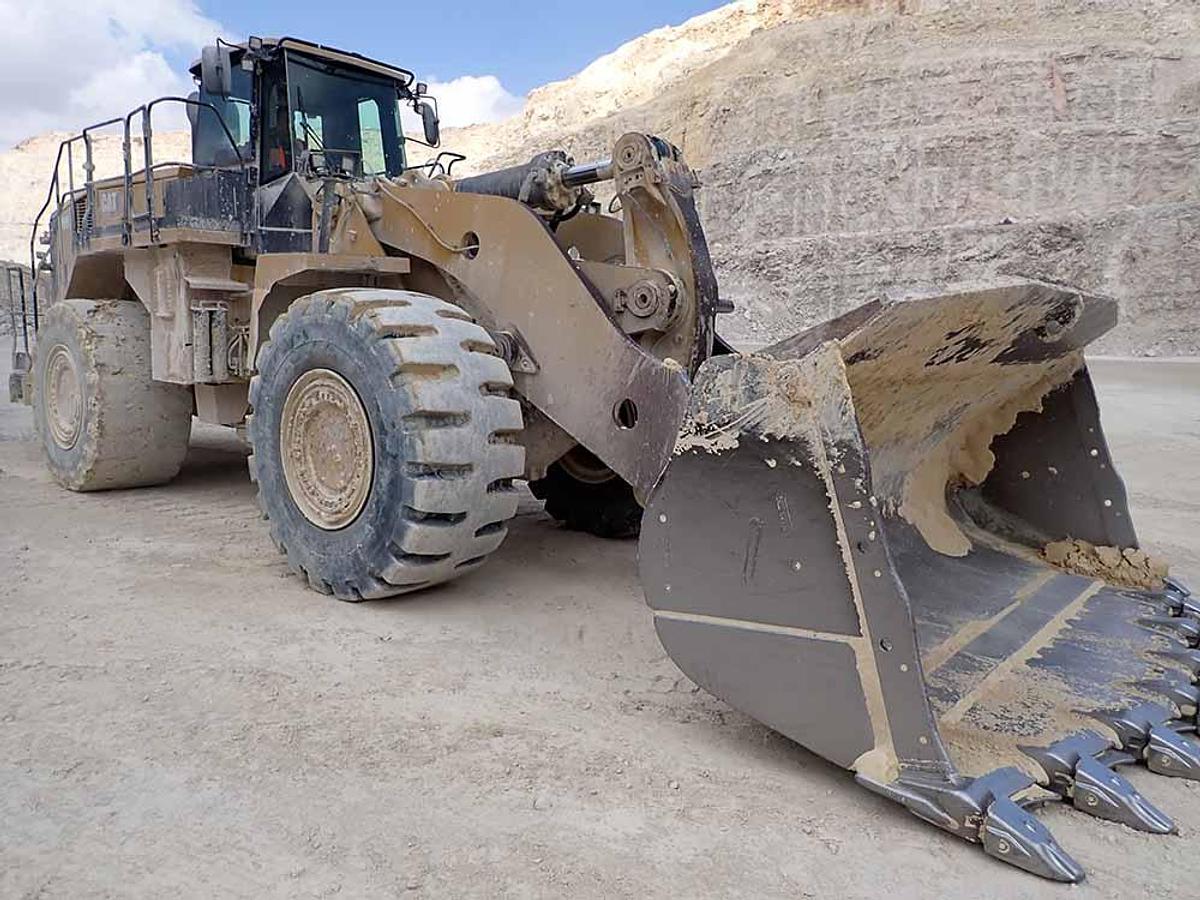 Used 05/2020 CATERPILLAR 988K