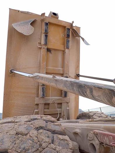 Used CATERPILLAR 740