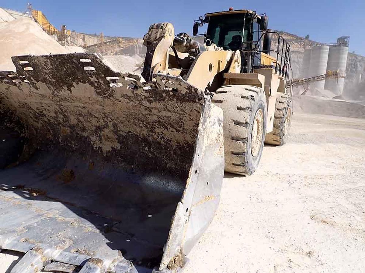 Used 2021 CATERPILLAR 988K