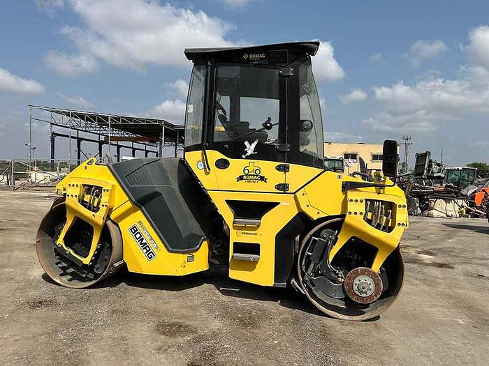 Used 2017 BOMAG BW154AD-5