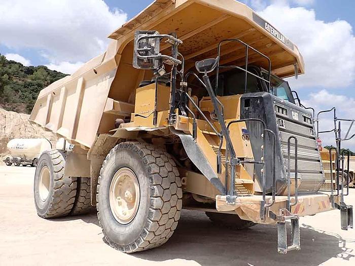 Used 2012 CATERPILLAR 775G