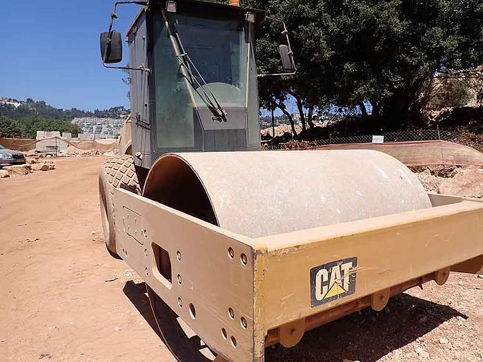 Used 2018 CATERPILLAR CS64B