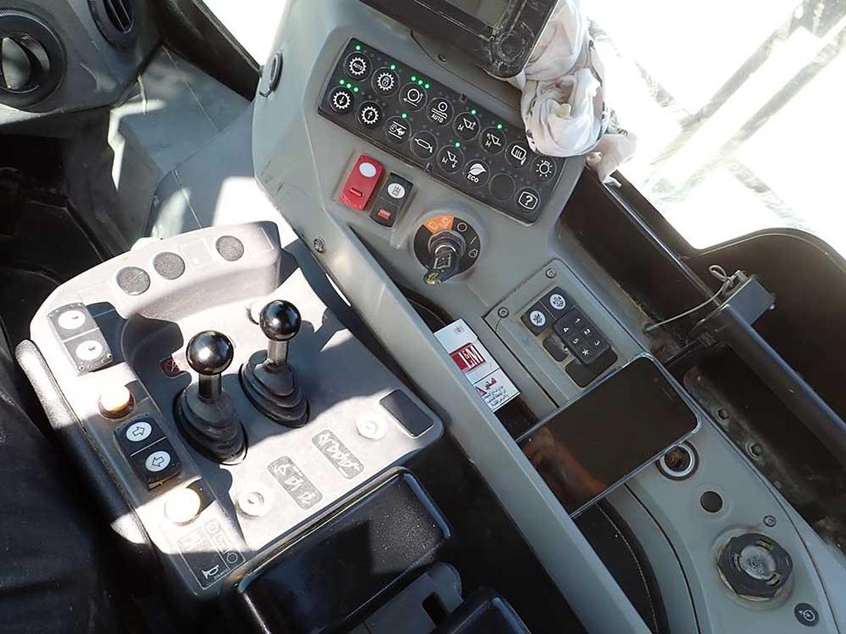 Used 2021 CATERPILLAR 988K