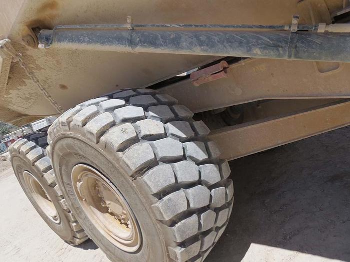 Used 2018 CATERPILLAR 725C2