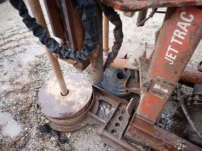 Used 2000 DITCH WITCH JT4020