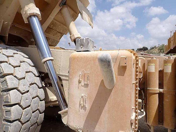 Used 2012 CATERPILLAR 775G