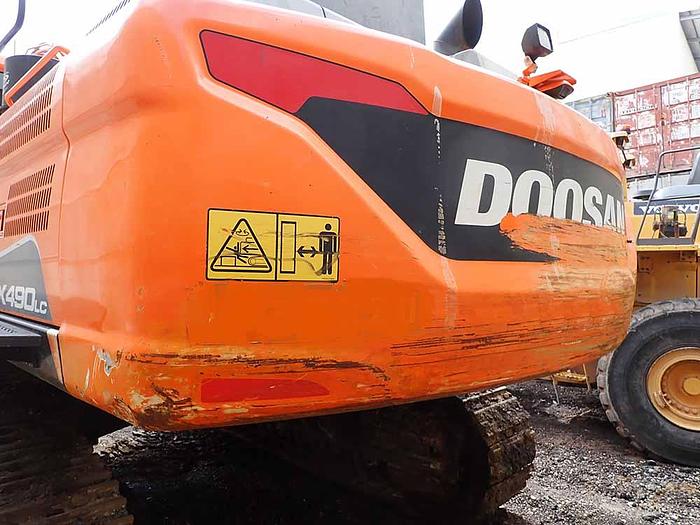 Used 2019 DOOSAN DX490LC-5