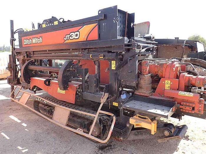 Used 2016 DITCH WITCH JT30AT