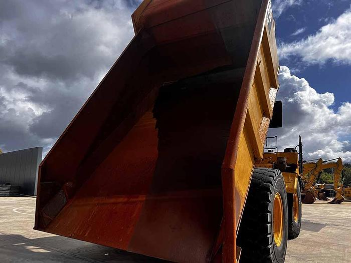 Used 2016 CATERPILLAR 775G