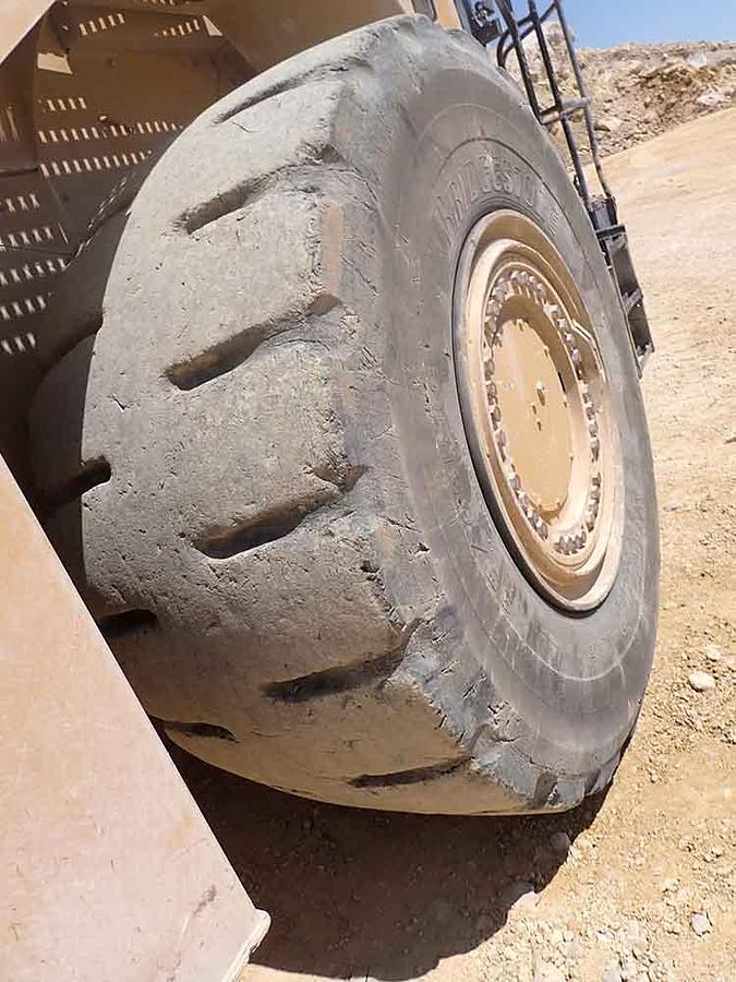 Used 2017 CATERPILLAR 988K