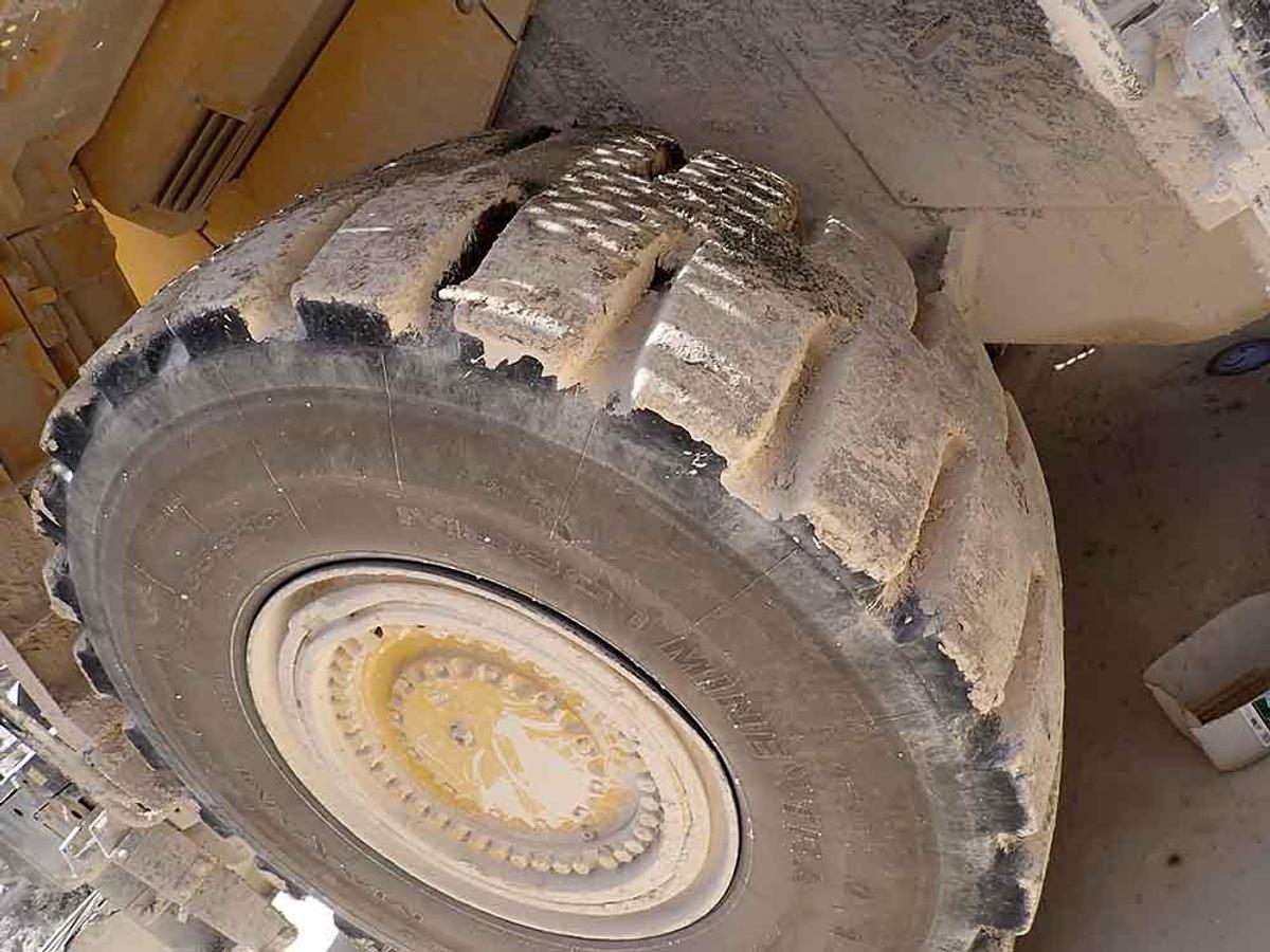 Used 2023 KOMATSU WA600-8EO