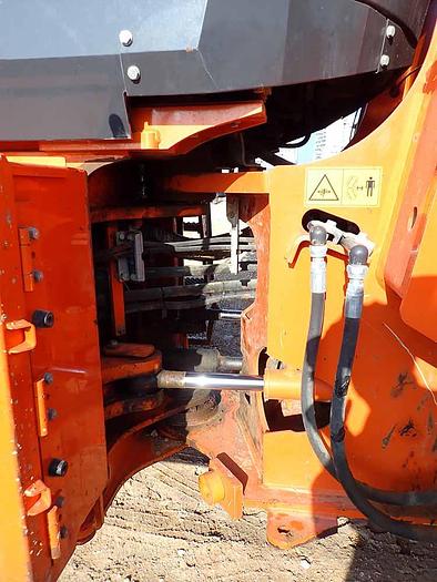 Used 20069 HITACHI ZW220-6