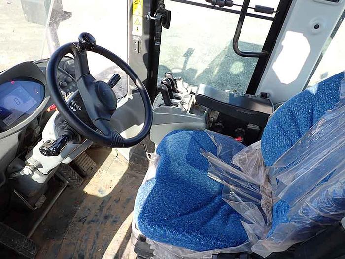 Used 20069 HITACHI ZW220-6
