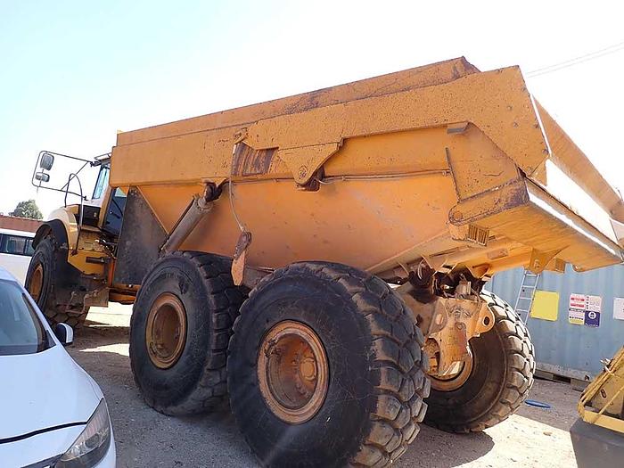 Used 2012 VOLVO A40F