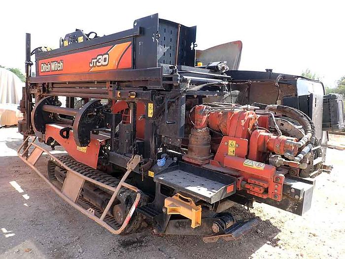 Used 2016 DITCH WITCH JT30AT
