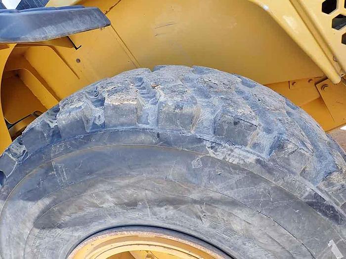 Used 2015 CATERPILLAR 950M