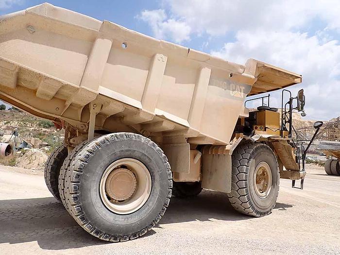 Used 2012 CATERPILLAR 775G