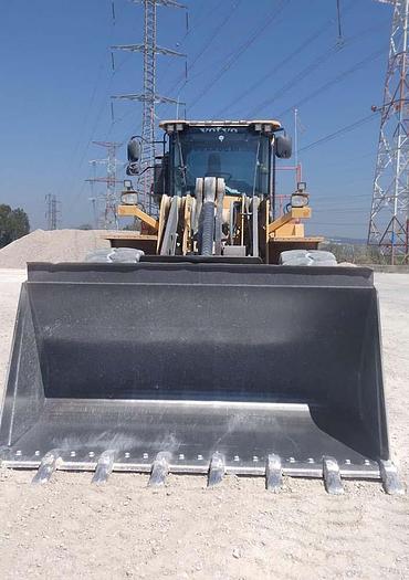 Used 2014 VOLVO L150H