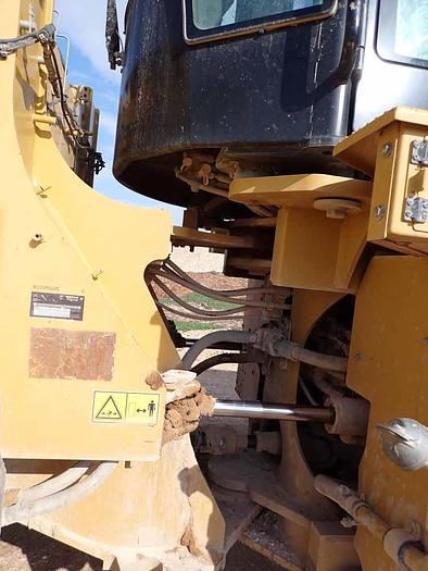 Used 2015 CATERPILLAR 966M