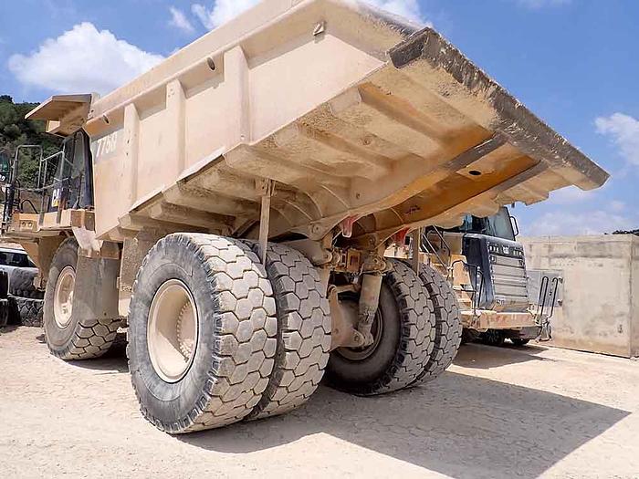 Used 2012 CATERPILLAR 775G