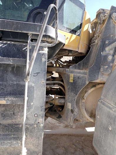 Used 2022 KOMATSU WA475