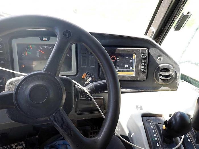 Used 2018 CATERPILLAR 730C2