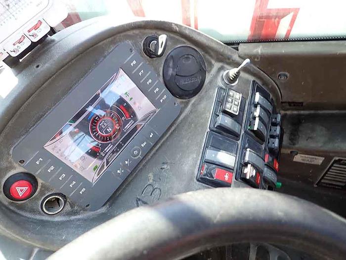 Used 2015 MANITOU MRT 2150+ Privilege ST4