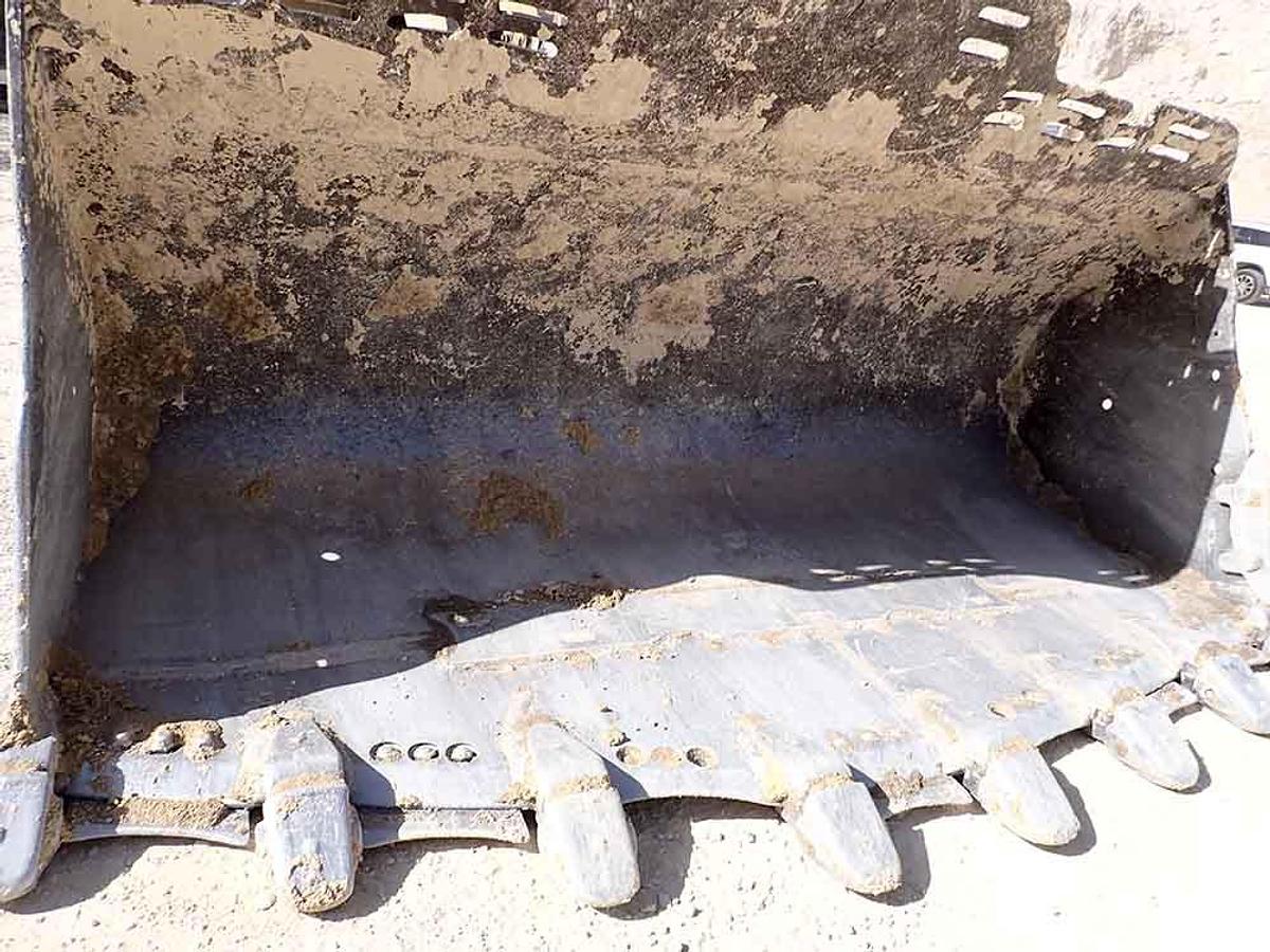 Used 2021 CATERPILLAR 988K