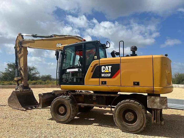 Used 2016 Caterpillar M320F