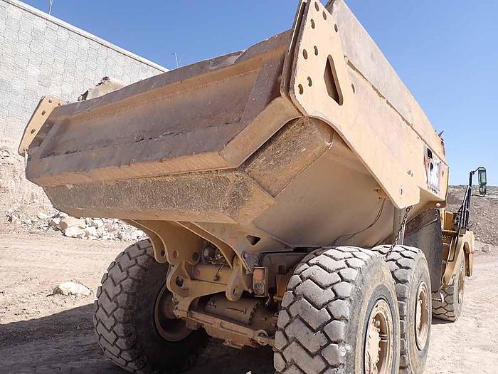 Used 2018 CATERPILLAR 730C2