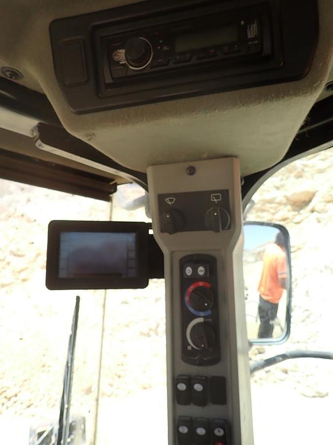 Used 2017 CATERPILLAR 988K