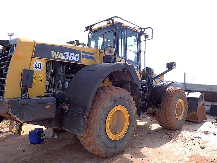 Used 2018 KOMATSU WA380-8