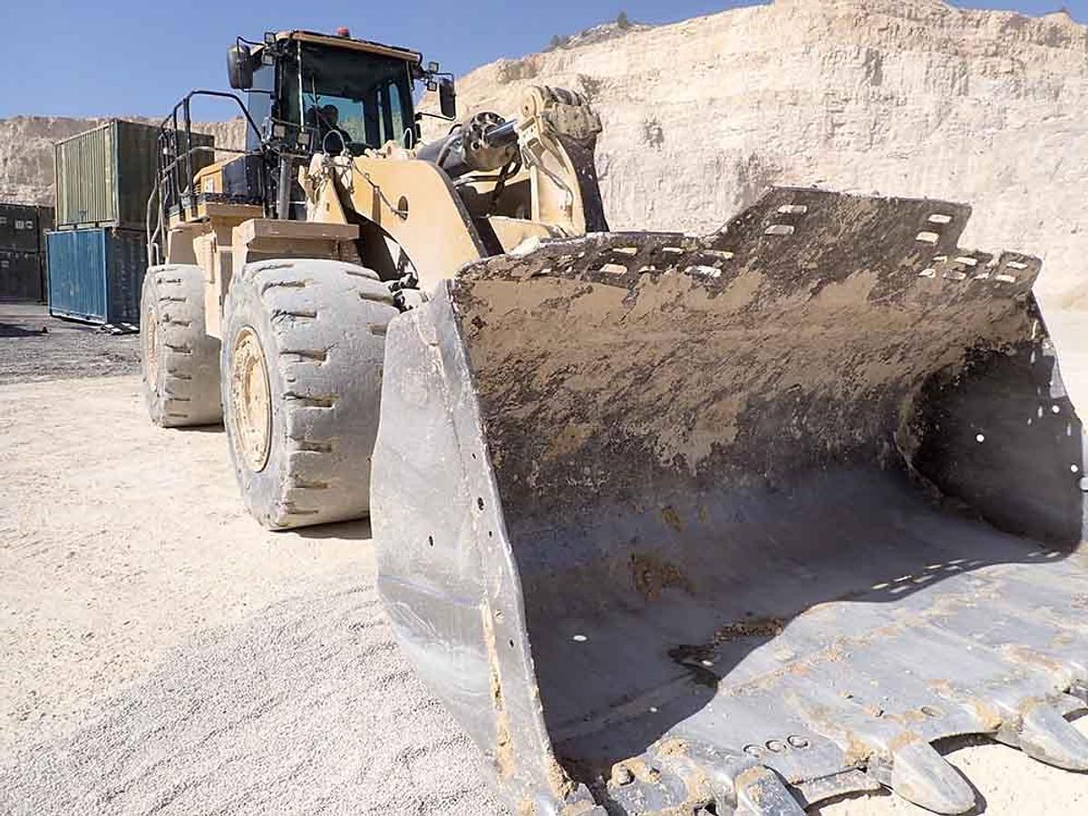 Used 2021 CATERPILLAR 988K