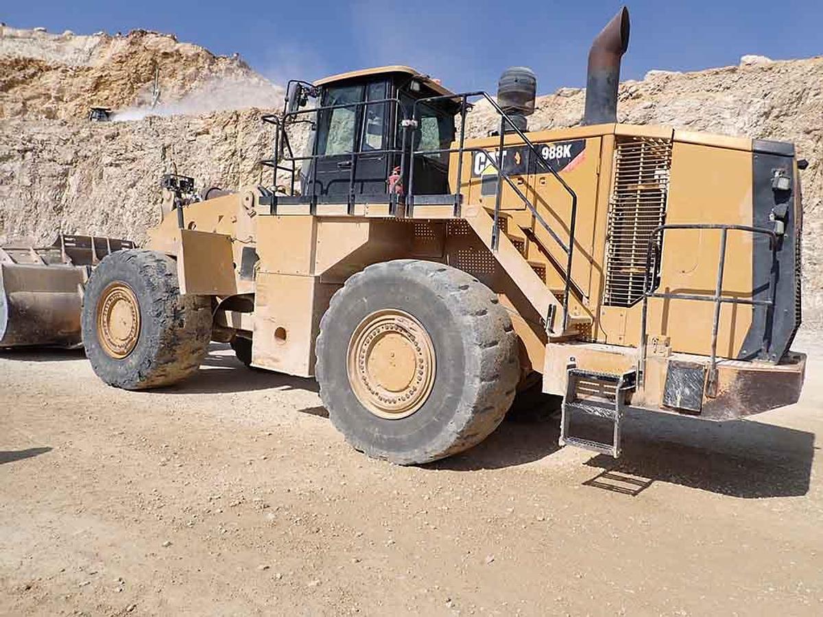 Used 2017 CATERPILLAR 988K