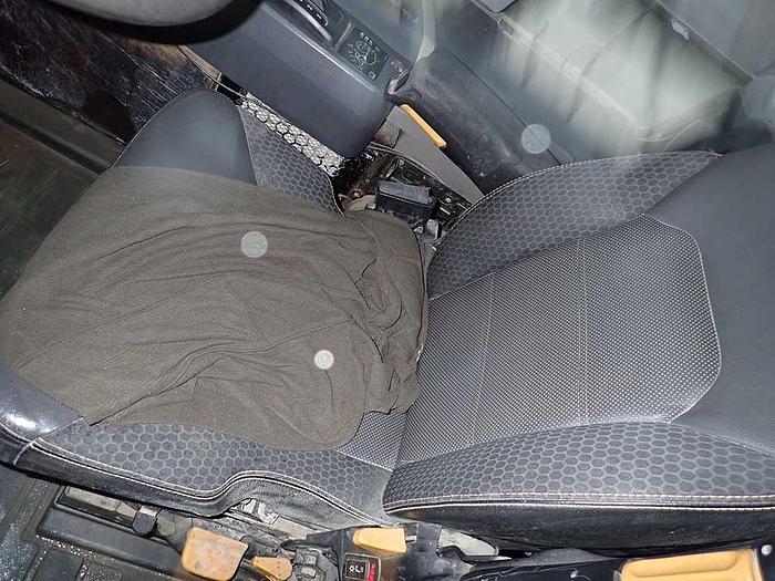 Used 2019 CATERPILLAR 745