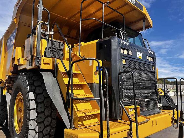 Used 2016 CATERPILLAR 775G