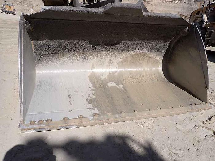 Used 2022 KOMATSU WA475